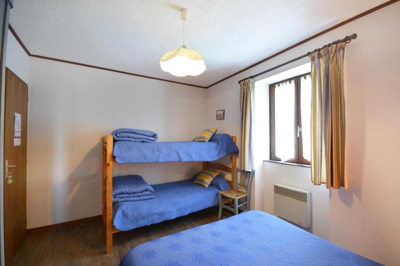 Chambre D'Hotes Au Vieux Chene Grillon Exteriér fotografie