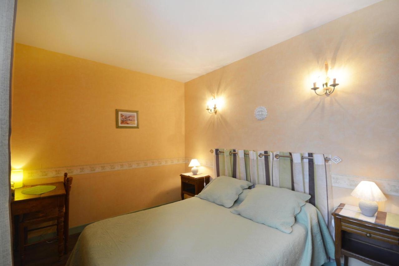 Chambre D'Hotes Au Vieux Chene Grillon Exteriér fotografie