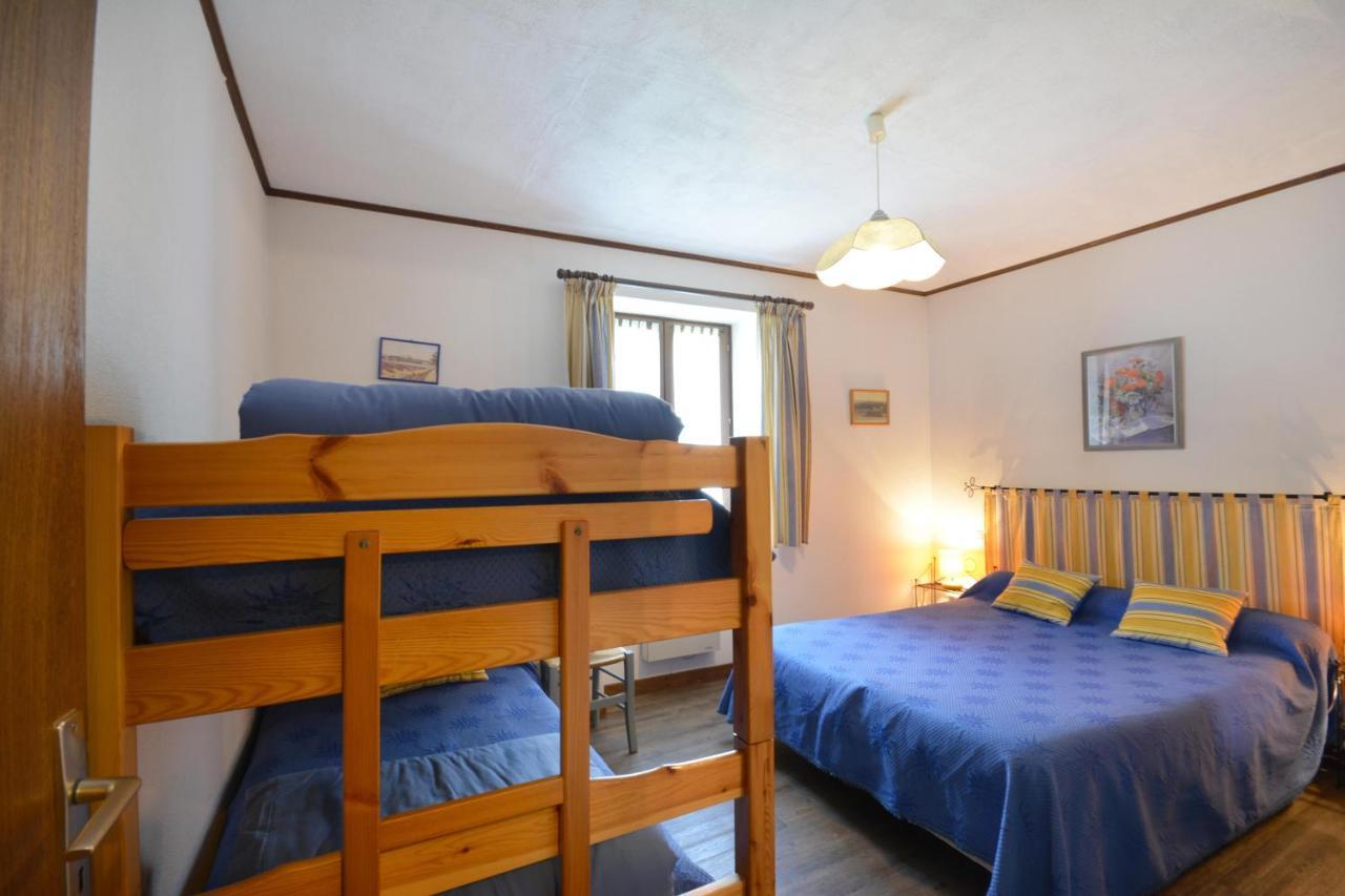 Chambre D'Hotes Au Vieux Chene Grillon Exteriér fotografie